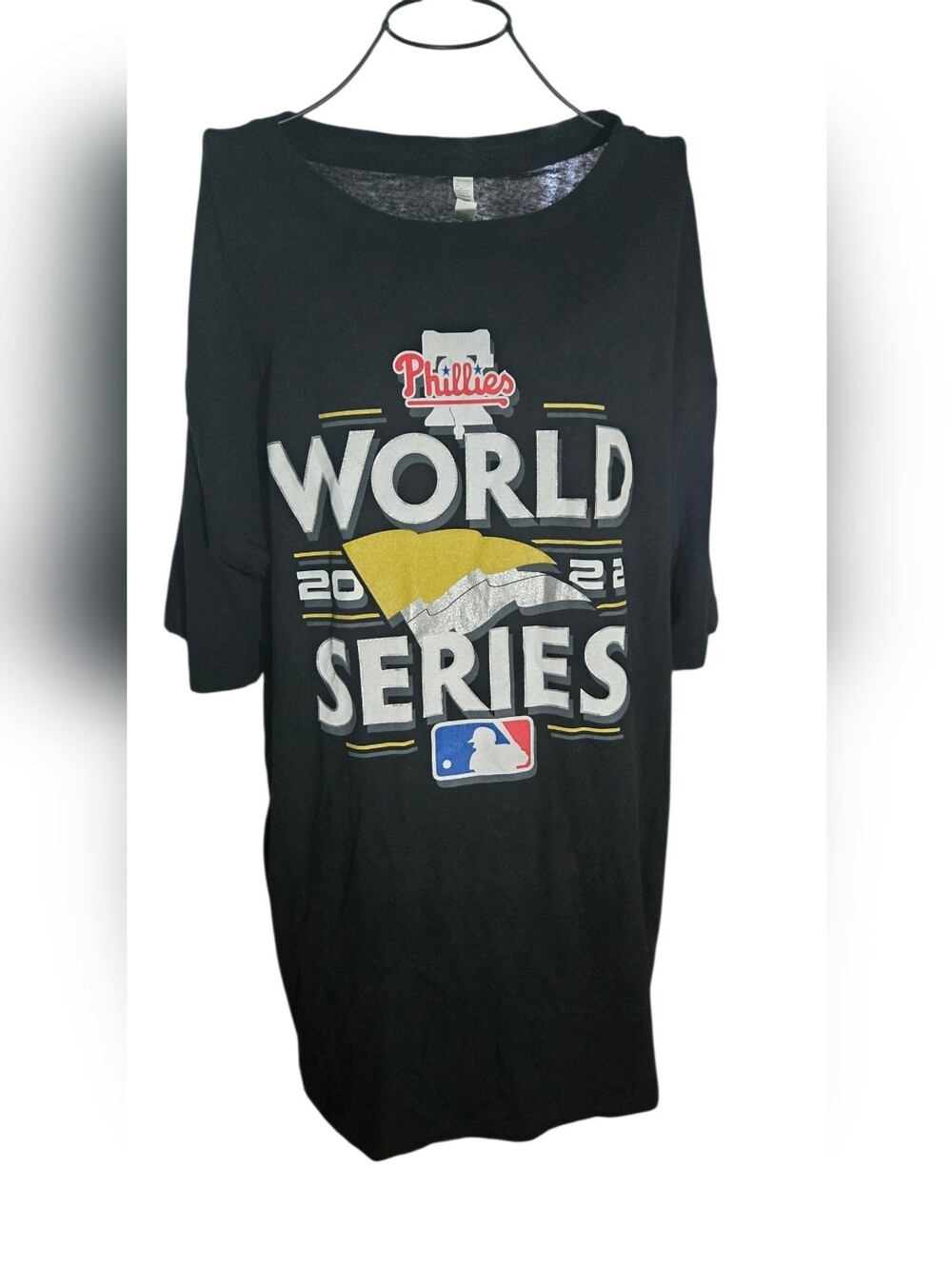 Phillies Black 2022 World Series Short Sleeve Tee  Size 3XL & Size Medium